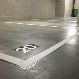 Thermoplast parkingbelijning in Opglabbeek - afbeelding