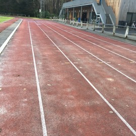 Onderhoud atletiekpiste van Basic Fit in Hasselt - afbeelding