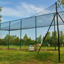 Nieuwe ballenvangnetten voor Golfclub Beveren - afbeelding