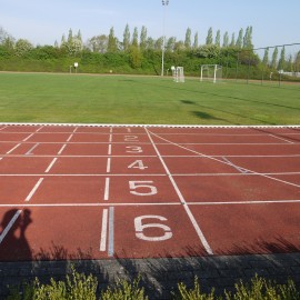 Atletiekpiste renovatie in Laakdal - afbeelding