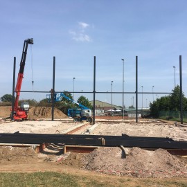 Aanleg padelcourts in Maaseik - afbeelding